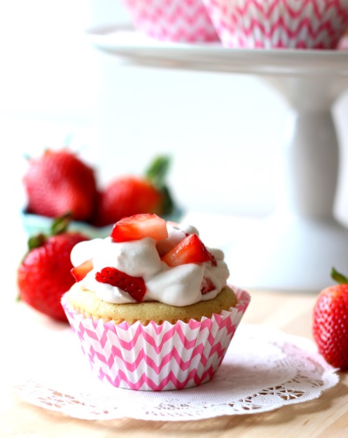 strawberry shortcake cakes